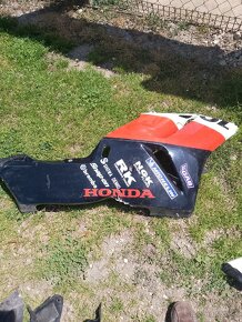 Plasty na motocykel Honda CBR 1000 ročník 2004-2005 - 3