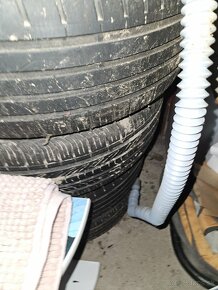 Predám pneu na diskoch 185/55 r14 letné - 3