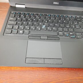 15,6´Dell Latitude 5570 CPU i5-6200U /8 Gb Ram / 500 GB - 3