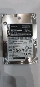 #64 - SAS 600GB 2.5" 15k RPM Lenovo - 3