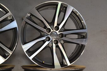 5x112 R19 Hlinikove disky original Audi A6 c8 S-line - 3