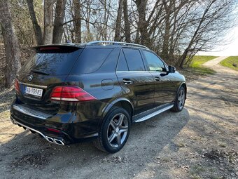 Mercedes-Benz GLE 350d 4Matic AMG - 3