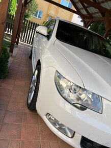 Škoda Superb 3.6 FSI V6 4x4 Elegance DSG 260PS - 3