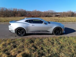 Predám Chevrolet camaro RS - 3