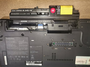 Lenovo ThinkPad T400 - 3