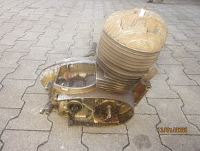 Jawa 250 kývačka 353 motor - 3