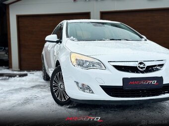 Opel Astra 1.4 Turbo 88kW 2011 - 3