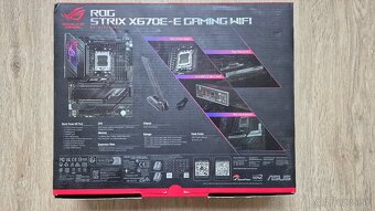 ASUS ROG STRIX X670E-E GAMING WIFI (V ZÁRUKE) - 3