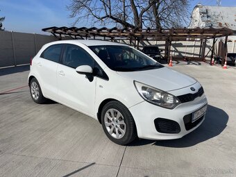 KIA RIO 1.25i - 3