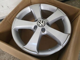 Elektróny Volkswagen SIMA 6.5" x 17" 5x112 ET 39 1K8071497 - 3