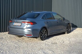 Toyota Corolla 1.8 Executive, Hybrid, SR Voz, Full výbava - 3