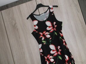 Šaty S kvetované nové - 3