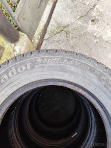 195/70 R15C Zimne - 3