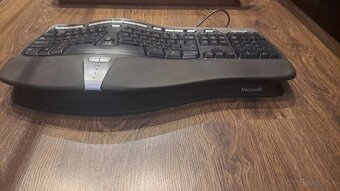 Herná klávesnica MICROSOFT Natural Ergonomic Keyboard 4000 - 3