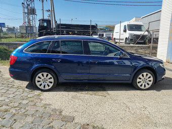 Škoda Superb COMBI 2.0 TDI CR 125KW  4x4 Ambition - 3