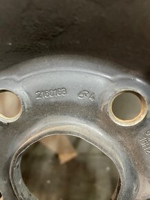 Predám R16 plechové disky OPEL ASTRA K rozteč 5x105 - 3