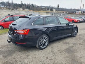 ŠKODA SUPERB COMBI L&K 2.0 CRTDI 140KW DSG 4X4 - 3