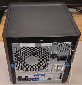 HPE ProLiant MicroServer Gen8 - 3