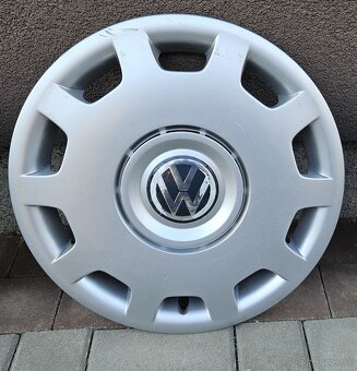 Originál VW puklice 15" - 3BO 601 147 D - 3