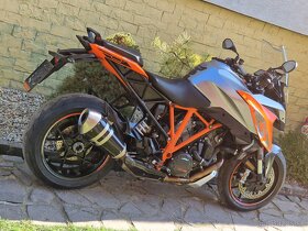 KTM 1290 SuperDuke GT ABS 9/2017 - 3