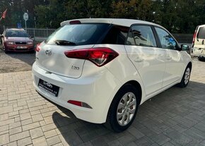 Hyundai i20 1.2 benzín manuál 55 kw - 3