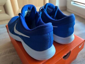 Nike Revolution 4 Royal Blue (modrá) - 3