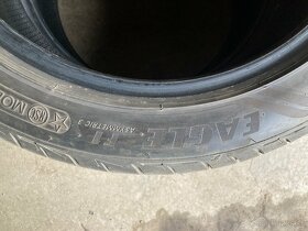 Letné gumy 245/45r18 - 3