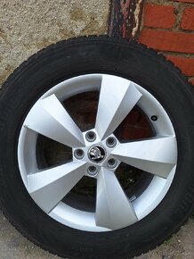 5x112 215/65 R17 - 3