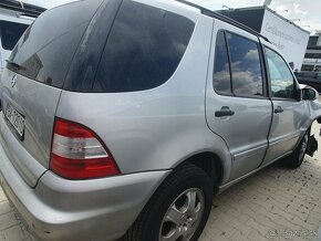 Rozpredám mercedes ml 270 CDI 4x4 - 3