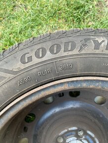 Zimný set Škoda Fabia 185/60 R15 - 3