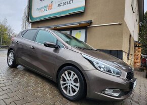 Kia Cee´d 1.6-TOP STAV -VÝBAVA-SERVIS - 3