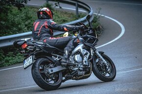 Yamaha FZ6 - 3