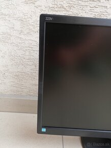 LCD monitor philips 223V5L - 3