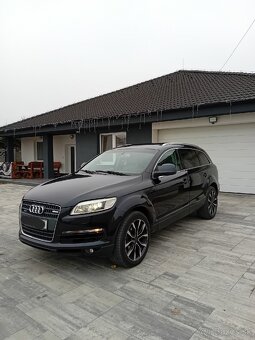 AUDI Q7 7MIESTNÝ PANORAMA - 3