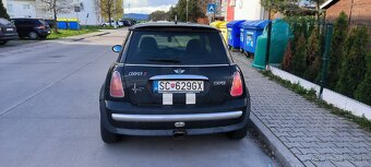 Mini Cooper r50 2001 na náhradné diely - 3