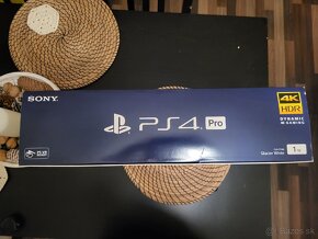 PS4 Pro - 3