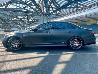 Mercedes-Benz E 63 S AMG 4M+ Final Edition 1 of 999 - 3