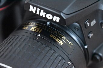 Nikon d3400 bluetooth - VR objektiv AF-P 18-55 - nafot. 4tis - 3