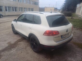 Predám VW Tuareg 4,2tdi, 250kw - 3