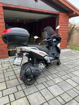 Aprilia SR 300 Max 2013 - 3