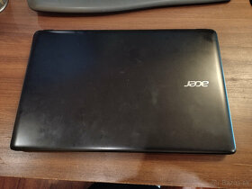 Monitor na notebook Acer Aspire E1 532 - 3