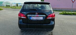 Mercedes Benz B200 - 3