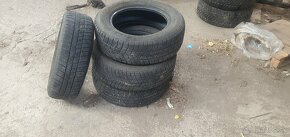 195/65 r15 - 3