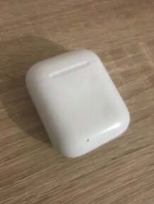 AirPods 1. generácie - 3