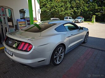 Ford Mustang 5.0 Ti-VCT V8 GT A/T - 3