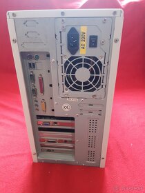 Retro PC Duron 650 - 3