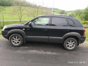 Hyundai Tucson diesel 2.104 kv rv 2007 čierna metalíza - 3