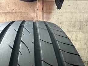 235/45R19 letne - 3