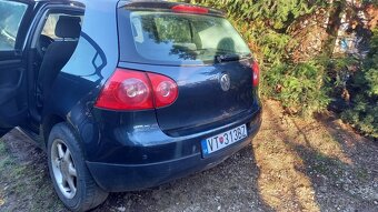 Volkswagen Golf 5, 1,9 TDI, r. v. 2008 - na náhradné diely - 3