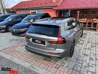 Volvo V60 D3 Momentum Pro - 3